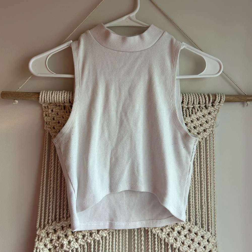Cropped white turtle neck tank